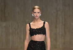Kolekcija Carolina Herrera SS25