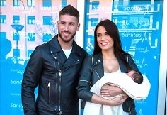 Sergio Ramosas ir Pilar Rubio su sūnumi Marco 