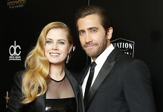 Amy Adams ir Jake'as Gyllenhaalas