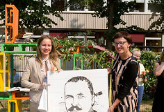 Karolina Stažytė įteikė Jono Vileišio Portretą
