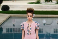 &bdquo;Chanel&ldquo; 2019 m. pavasario ir vasaros kolekcijos modelis
