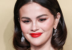  Selena Gomez SAG apdovanojimuose 2025