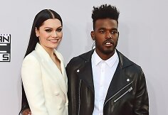 Jessie J ir Luke'as Jamesas