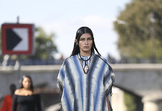 &bdquo;Chlo&eacute;&ldquo; 2022 m. pavasario ir vasaros kolekcijos modelis
