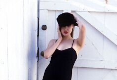 Angelina Jolie (1994 m.)