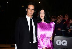 Nickas Cave'as ir Susie Bick
