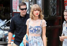Taylor Swift su savo asmens sargybiniu