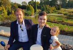 Emilijus su tėčiu Kęstučiu ir seserimi Estera
