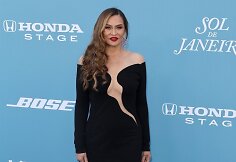 Mėlynasis &bdquo;Billboard Women In Music&ldquo; apdovanojimų kilimas