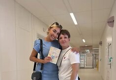 Gerda Žemaitė ir &bdquo;Tuk tuk širdele&ldquo; fondo narė Birutė Wish