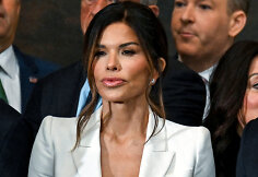 Lauren Sanchez 