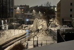 Naujamiestyje vidury gatvės išsiveržė fontanas