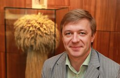 Agrokoncernas будет торговать российской техникой