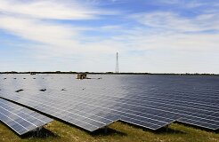 Как китайцы пытаются погубить солнечный бизнес Литвы и Европы