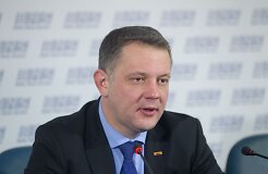 Э.Масюлис: контракты с Белоруссией о грузоперевозках не должны быть расторгнуты
