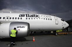 Эксперты: из-за нечестной конкуренции AirBaltic убытки FlyLAL-Lithuanian Airlines составили 140 млн. литов