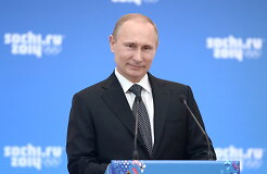 Рейтинг Путина держится на максимуме