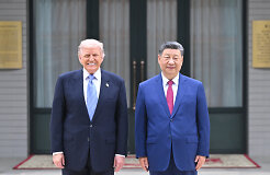 Po susitikimo su Xi Jinpingu &ndash; i&scaron;augęs nerimas dėl Trumpo veiksmų