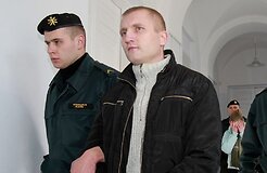 Суд: групповой секс с малолетней &ndash; не то же самое, что изнасилование, но это тоже преступление!
