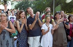 Население стало оптимистичнее смотреть в будущее