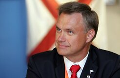 Робертас Даргис претендует на пост Бронисловаса Лубиса