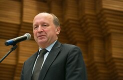 Консерваторы и либералы объявили себя парламентской оппозицией