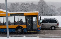 В понедельник вильнюсские автобусы и троллейбусы опаздывали, но ездили по всем маршрутам