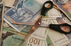 Государственный и муниципальные бюджеты Литвы получили 190 млн. литов доходо сверх плана