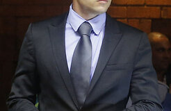 Оскару Писториусу разрешили ездить за границу на соревнования