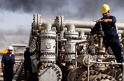 Цены на европейскую нефть упали до 100 долларов за баррель