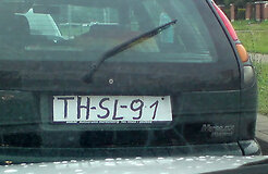 Vilniuje pamesti valstybiniai automobilio numeriai