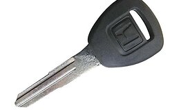 Žirmūnuose, prie VMI, pamestas automobilio &bdquo;Honda&ldquo; raktelis