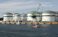 Klaipėdos nafta застраховала риск работ по строительству инфраструктуры газового терминала
