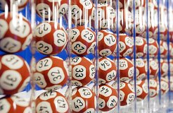 Жители Литвы потратили в два раза больше на лотерею, чем выиграли