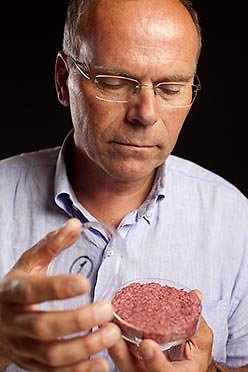 Cultured Beef nuotr./Markas Postas su dirbtine mėsa