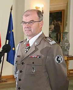 Lenkijos vyriausybės nuotr./Lenkijos generolas Waldemaras Skrzypczakas