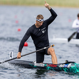 HENRIKAS ŽUSTAUTAS (vienvietė kanoja 200 metrų ir dvivietė kanoja 500 metrų)