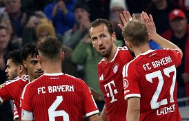 Įpykęs &bdquo;Bayern&ldquo; i&scaron;sikrovė &scaron;e&scaron;iais įvarčiais