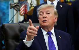 Trumpas priėmė netikėtą sprendimą dėl sankcijų Rusijai