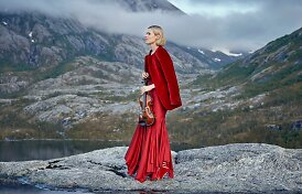Jau &scaron;į &scaron;e&scaron;tadienį Vilniuje &ndash; dvi pasaulinės muzikos garsenybės vienoje scenoje