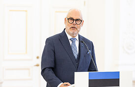 Alaras Karisas Volodymyrui Zelenskiui: stojimo į ES derybos turėtų prasidėti birželį