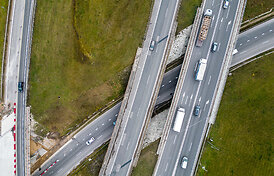 Keliones reikėtų planuoti i&scaron; anksto: pradėtas automagistralės Vilnius&ndash;Kaunas remontas