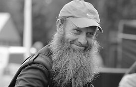 Beveik 40 metų Alytų fiksuojantis Faustas Augustinas: miestiečiai jį i&scaron;rinko mylimiausiu metų fotografu