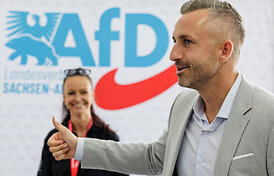 Vokietijos kra&scaron;tutiniai de&scaron;inieji prie&scaron; žemės valdžios rinkimus pristatė antiimigracinę politiką