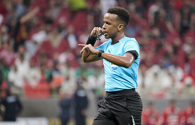 Į pasaulio čempionatą neįleistam Somalio teisėjui FIFA i&scaron;mokės visą numatytą atlygį