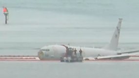Tai bent vaizdas: JAV karinis lėktuvas atsidūrė vandenyje