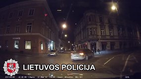 Naktį Vilniuje vykusios vogto automobilio gaudynės