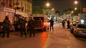 Šiaurinėje Paryžiaus dalyje buvo ieškoma „Islamo valstybės“ teroristų, evakuoti gyventojai