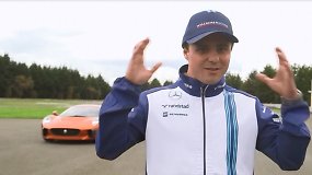 F-1 pilotas Felipe Massa išbandė kovinį Džeimso Bondo automobilį C-X75