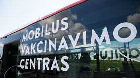 Vilniuje į gatves išrieda mobilūs vakcinacijos punktai – skiepų autobusai